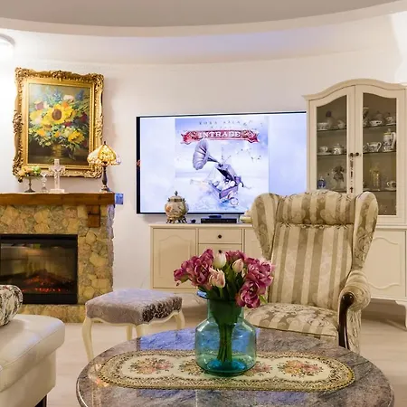 Luxury Sara דירה *