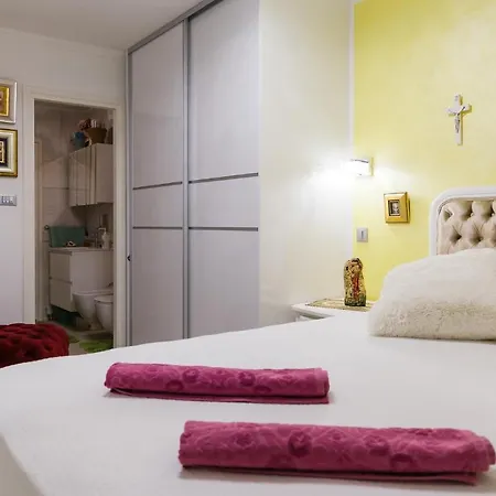 Apartamento Luxury Sara *