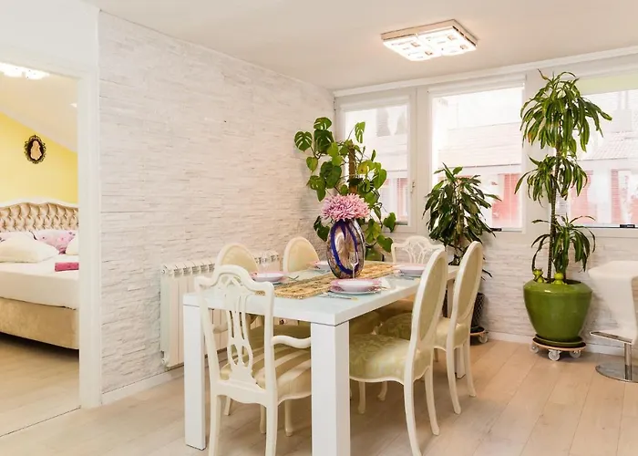 Luxury Sara 아파트